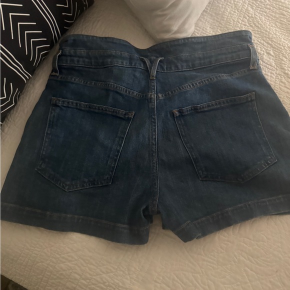 Veronica Beard Jaylen Pleated Denim Shorts, women's size 29 - Picture 2 of 4